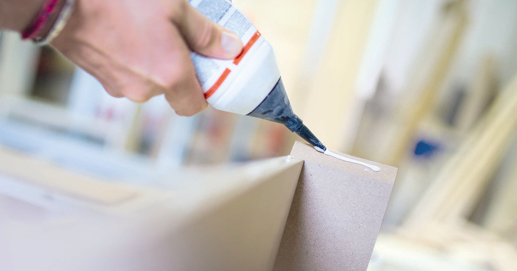 Coatings and Adhesives Lohtragon Metal Salts